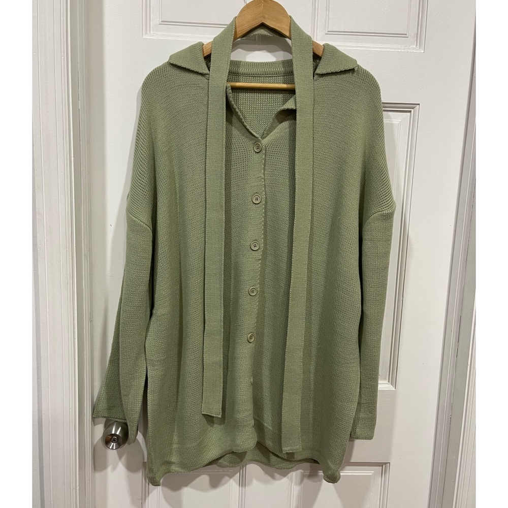 Cardigan with belt - Picture 2 of 6